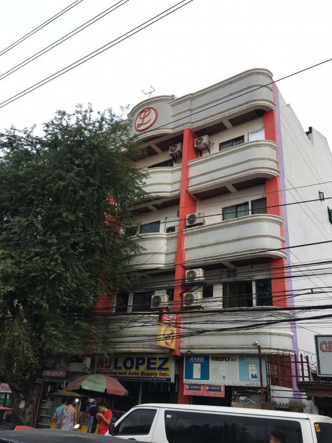 Bing'S Place Pasay Exteriör bild